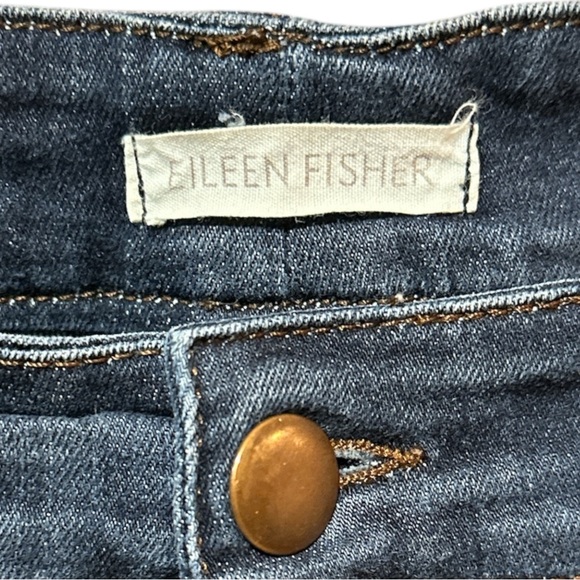 EUC - Eileen Fisher - Organic Soft Stretch Denim Boyfriend Jeans - Size 12 - Picture 4 of 7
